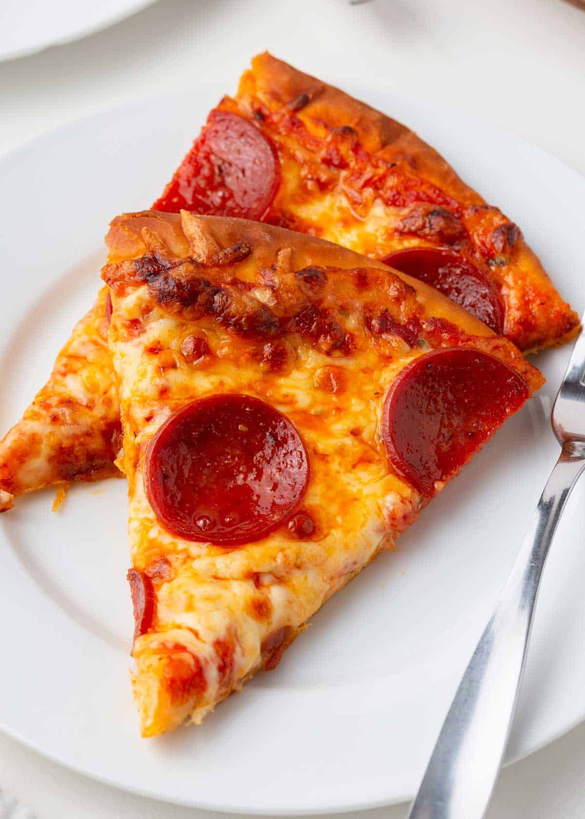 pepperoni pizza slices popular topping